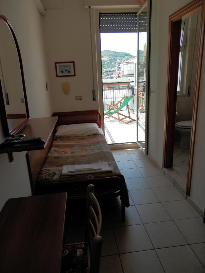 B&B Attico Mare San Benedetto del Tronto Exterior photo